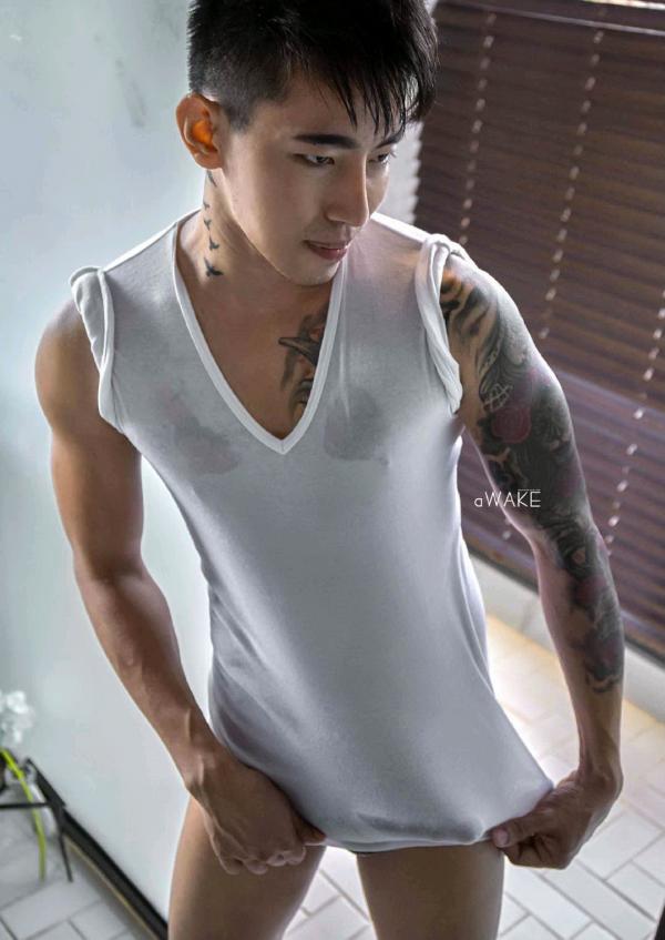 AWAKE-Issue-07--KoKo